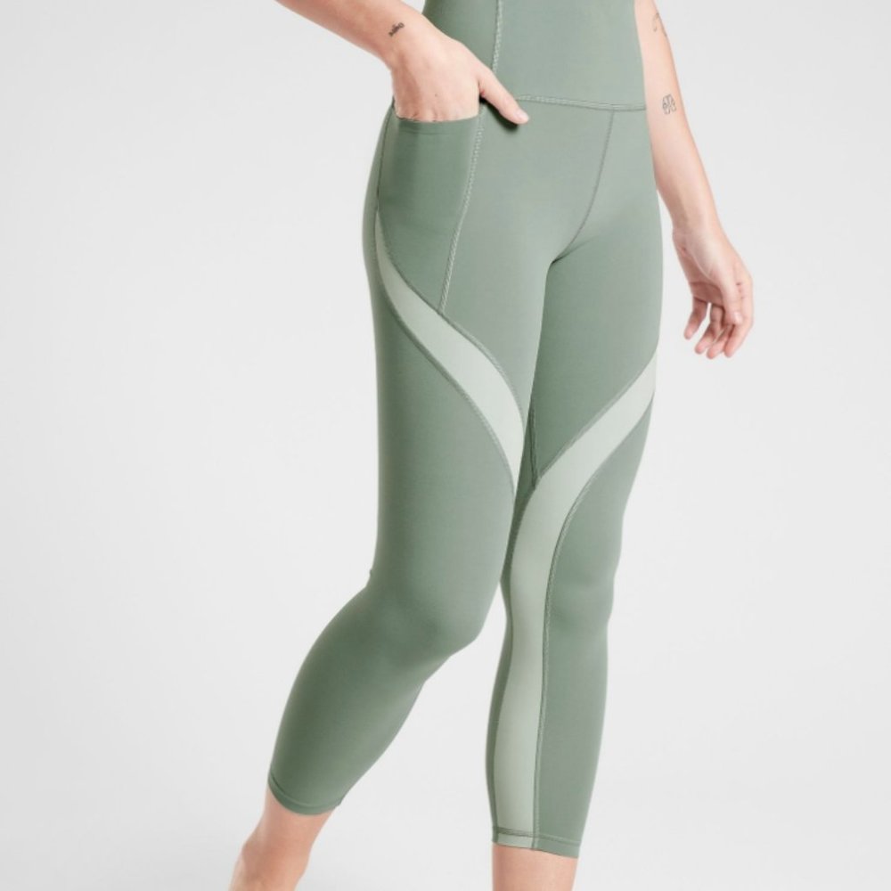 Athleta Salutation Stash Pocket II Colorblock 7/8
